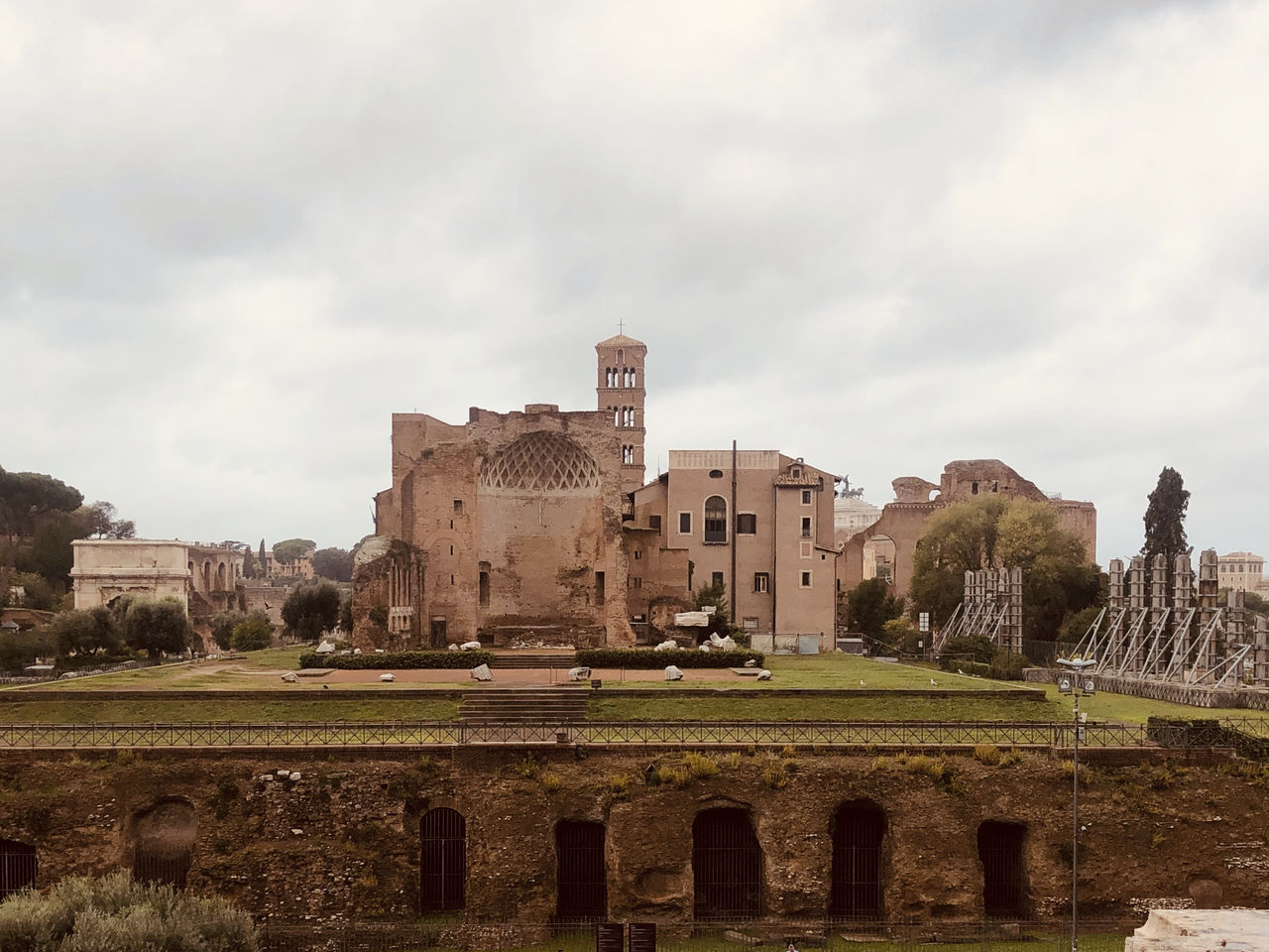 Tempio di Venere e Roma