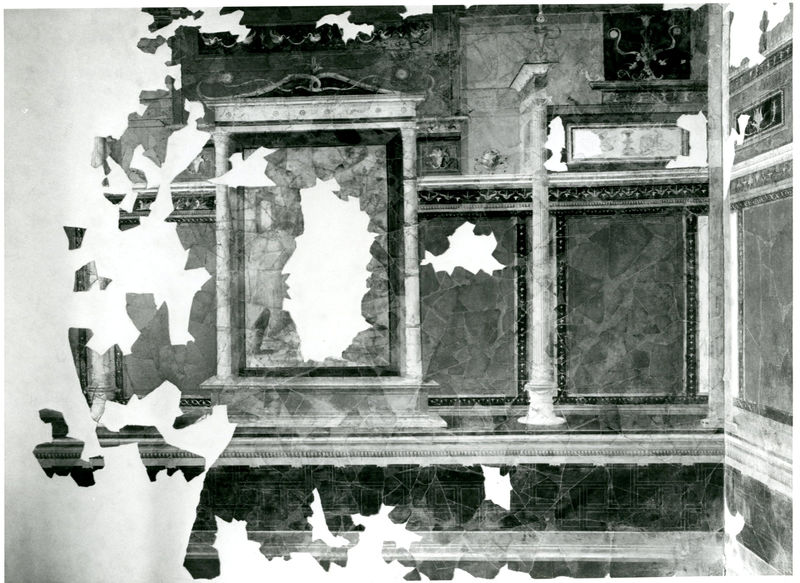 002045 - reperto - Casa di Augusto, "Studiolo di Augusto" c.d., cubicolo superiore, parete settentrionale: pittura parietale in secondo stile pompeiano, dopo il distacco e restauro, con ricollocazione in situ su pannelli. Bibliografia: Musatti, G. "Casa di Augusto sul Palatino. L'intervento di restauro e considerazioni sulla decorazione pittorica" in Bollettino d'Arte 2, aprile-giugno 2009 (serie VII) pp. 21 e ss. / Iacopi, I. "Casa di Augusto, le pitture" Electa 2007

Neg. serie 6x6 nÂ° 18652