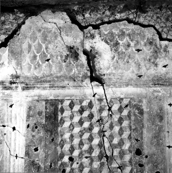 001805 - monumento - Casa dei Grifi, piano inferiore, vano D angolo ovest: particolare della pittura parietale in secondo stile pompeiano ( fase I A di Beyen). 
Riferimento bibliografico: Rizzo, Le pitture della casa dei Grifi 1936

Neg. serie 6x6 nÂ° 19799 (I.C.R. R1232)