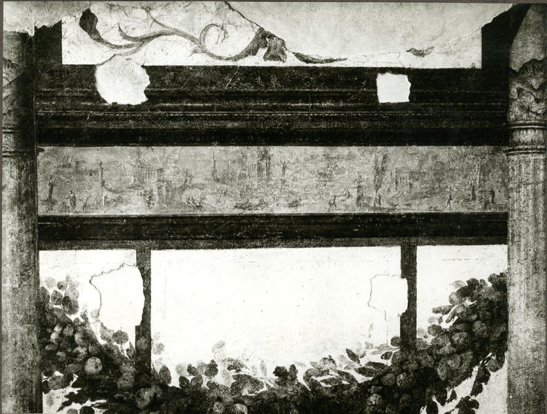 002661 - monumento - Casa di Livia, ala destra o Sala del Monocromo: secondo intercolunnio della parete nord-est. Bibliografia: Rizzo "Le pitture di casa di Livia" 1936

Neg. serie Gabinetto Fotografico Nazionale  E nÂ° 42966