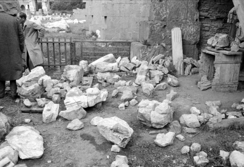 1-00024/ 07685/ 16792 - Roma - Foro Romano - Basilica Emilia