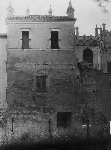 022603 - monumento - Palatino, Domus Augustana, Villa Mills, particolare della porzione sinistra della facciata meridionale; negativo serie E, n. 646