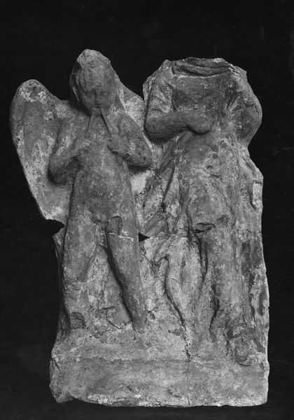C000708 - scavo archeologico - Colosseo, settore orientale. Trincea di scavo presso l'ingresso est. Su fondo della trincea Ã¨ visibile la fondazione cementizia con le impronte dei blocchi di travertino; neg. serie I130