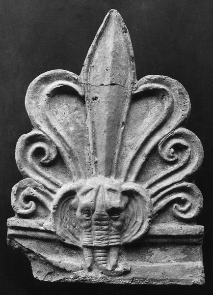 C000763 - monumento - Colosseo, settore nord orientale, primo ordine, documentazione degli atti di inciviltÃ  (foto 14/09/1985); neg. serie I176