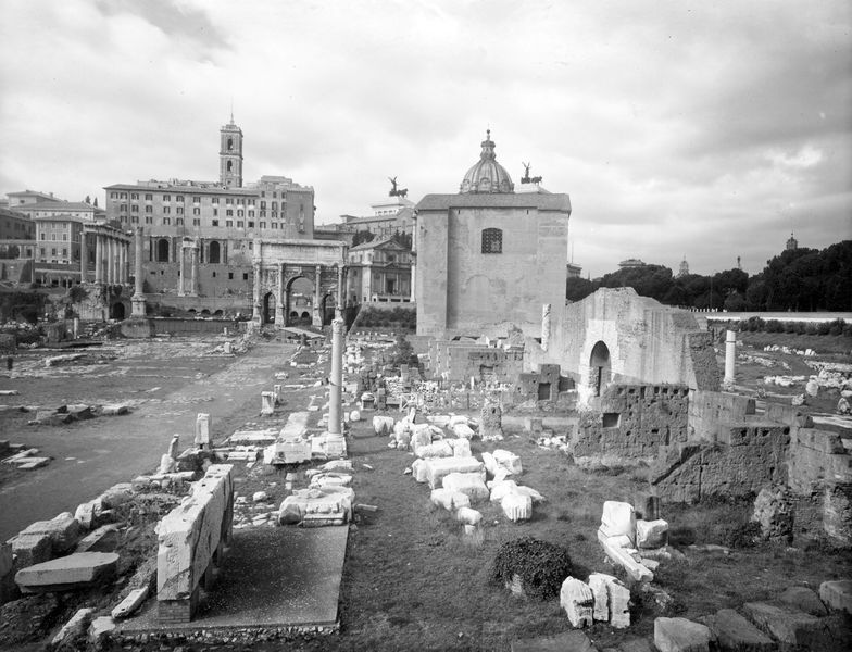 012264 - monumento - Basilica Emilia, veduta da sud-est. Neg. serie E nÂ° 40538
