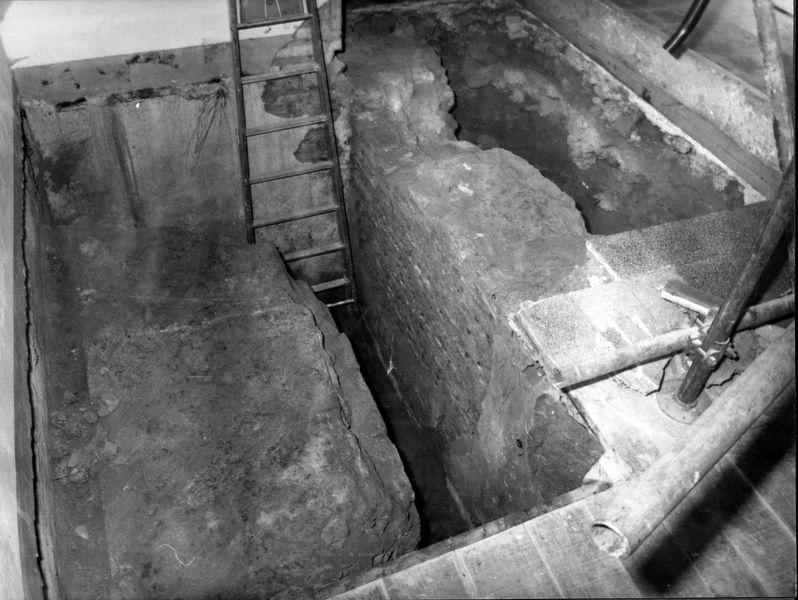 C001109 - monumento - Colosseo, settore settentrionale, secondo ordine, III ambulacro. Veduta di uno dei vani sottoscala; neg. serie I292