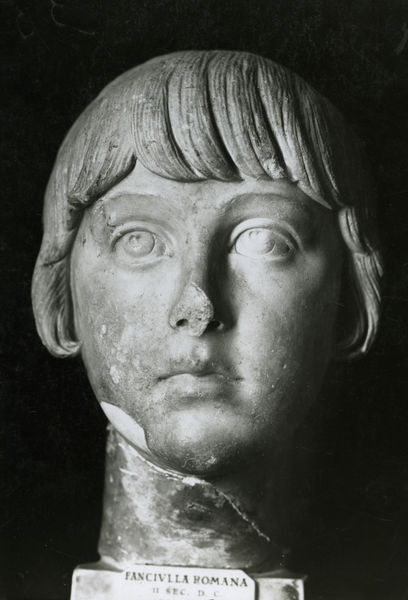 C001238 - monumento - Colosseo. Veduta da est dell'area dei sotterranei; neg. serie L A76