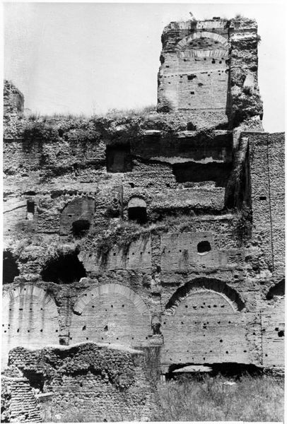 015444 - monumento - Foro Romanao, Horrea Agrippiana, particolare della parete nord; senza negativo