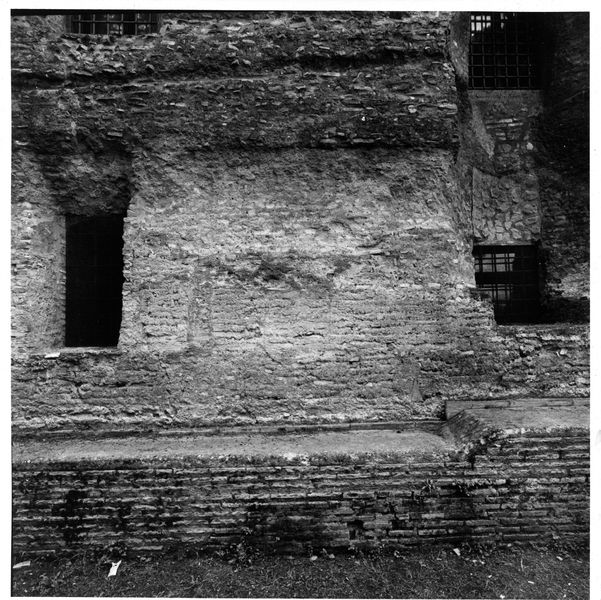002960 - monumento - Strutture Imperiali prospicenti la via di S. Grecorio: luglio 1992