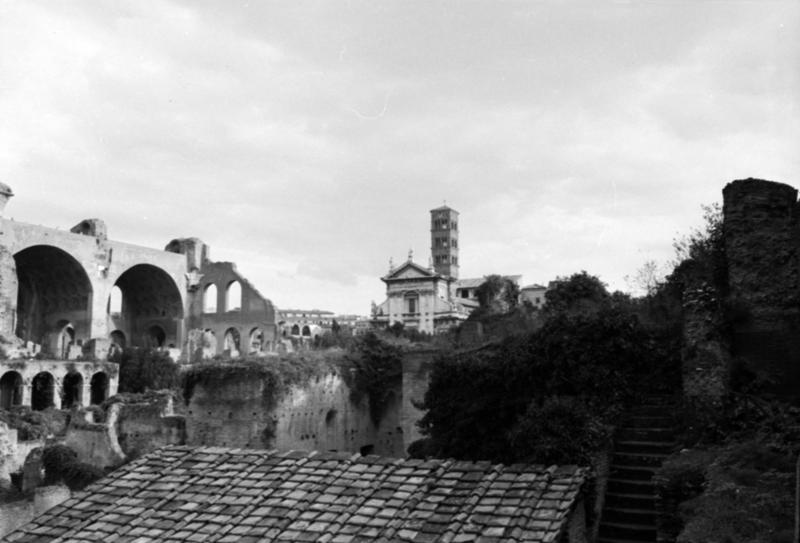 1-00030/ 08156/ 17183/ 16802 - Roma - Foro Romano - Casa delle Vestali