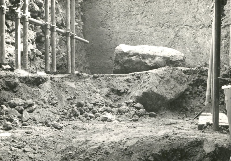 002146 - scavo archeologico - Casa di Augusto, scavi al cubicolo superiore, ambiente 15. Neg. serie 423