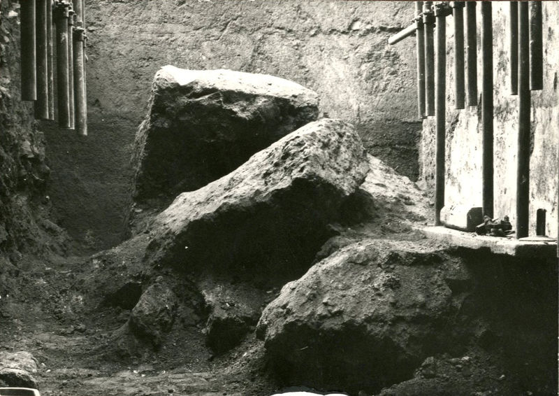 002148 - scavo archeologico - Casa di Augusto, scavi al cubicolo superiore, ambiente 15. Neg. serie 423
