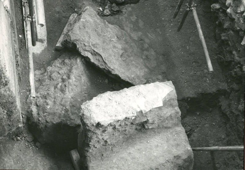002153 - scavo archeologico - Casa di Augusto, scavi al cubicolo superiore, ambiente 15. Neg. serie 423