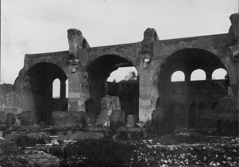 011091 - monumento - Foro Romano, Basilica di Massenzio vista da sud; senza negativo