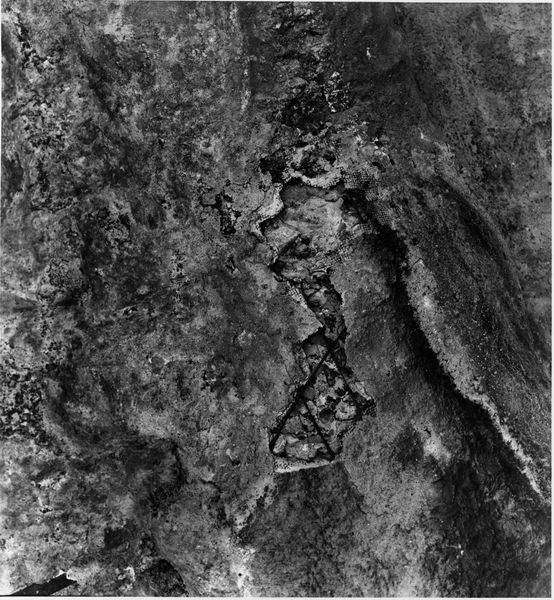 011148 - restauro - Foro Romano, Basilica di Massenzio, stato di conservazione degli stucchi nelle volte, particolare (foto eseguita con il braccio mobile, ottobre '94); neg. serie 6x6, n. 25366