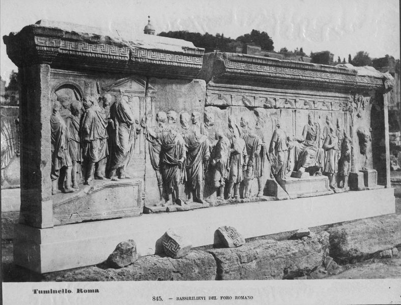 015888 - monumento - Foro Romano, Plutei di Traiano, il rilievo con l'institutio alimentaria (foto Tuminello); senza negativo