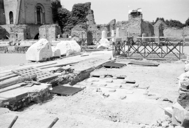 1-00032/ 08353/ 16800 - Roma - Palatino - Domus Transitoria