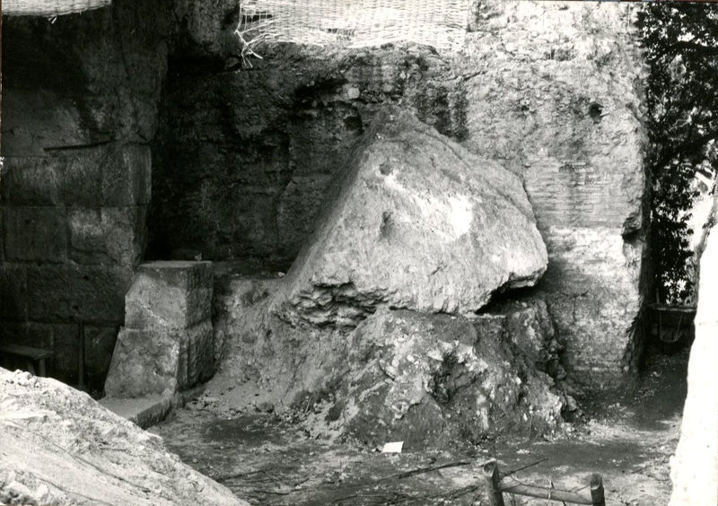C002411 - monumento - Colosseo, veduta del prospetto sud-occidentale; neg. serie L, n. A 142