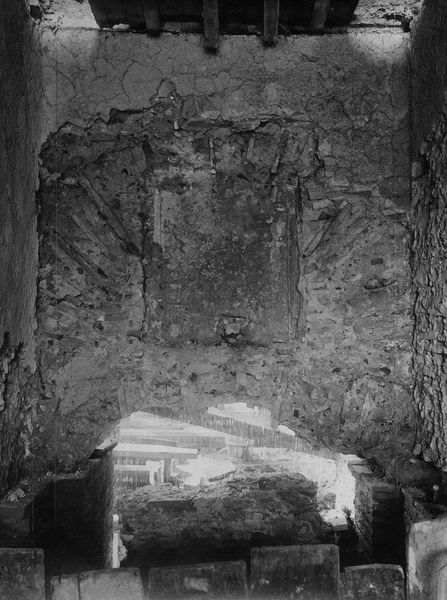 010147 - monumento - Palatino, Domus Augustana, Villa Mills, particolare degli ambienti interni durante la demolizione, parete di fondo (22 febbraio 1928); neg. serie E, n. 753