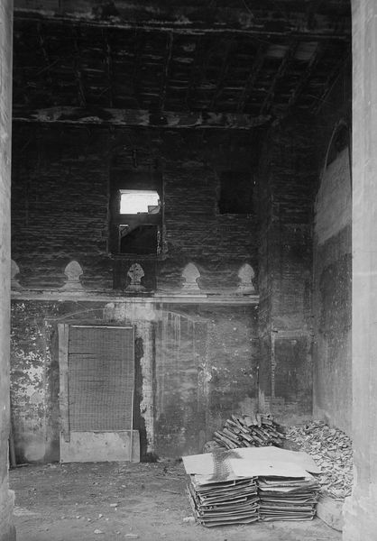 022640 - monumento - Palatino, Domus Augustana, Villa Mills, la facciata settentrionale, particolare (giugno 1927); neg. serie F, n. 1610