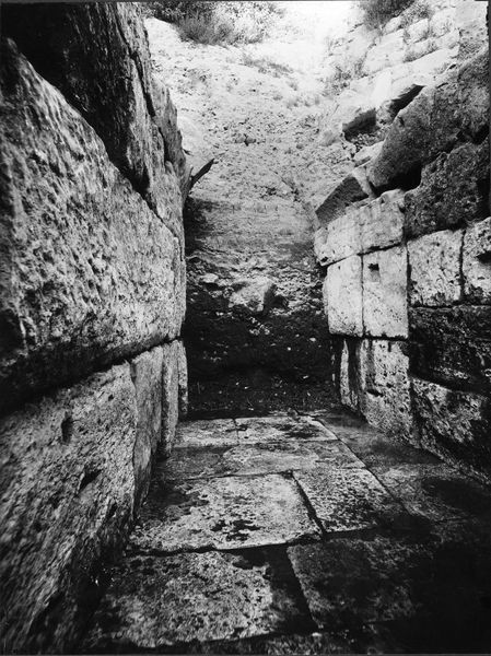 012719 - scavo archeologico - Foro Romano, Cloaca Massima, il braccio sotto la Basilica Emilia, il tratto settentrionale; neg. serie E, n. 208. Inv. n. 894
