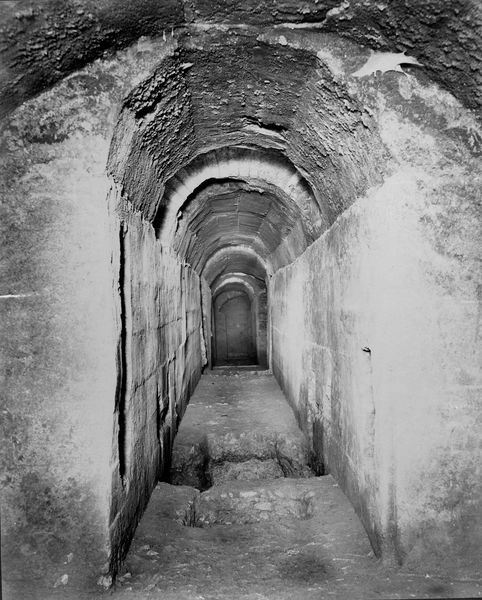 015391 - monumento - Foro Romano, Area Centrale, Gallerie Ipogee, seconda galleria trasversale, braccio N/E, camera di manovra; neg. serie C, n. 215-216. Inv. n. 215-216