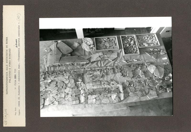 Casa di Augusto - Cubicolo Superiore - (15) -CA15-048.TIF