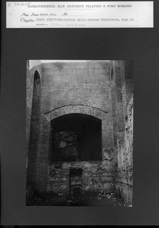 DA-AIDF009.tif