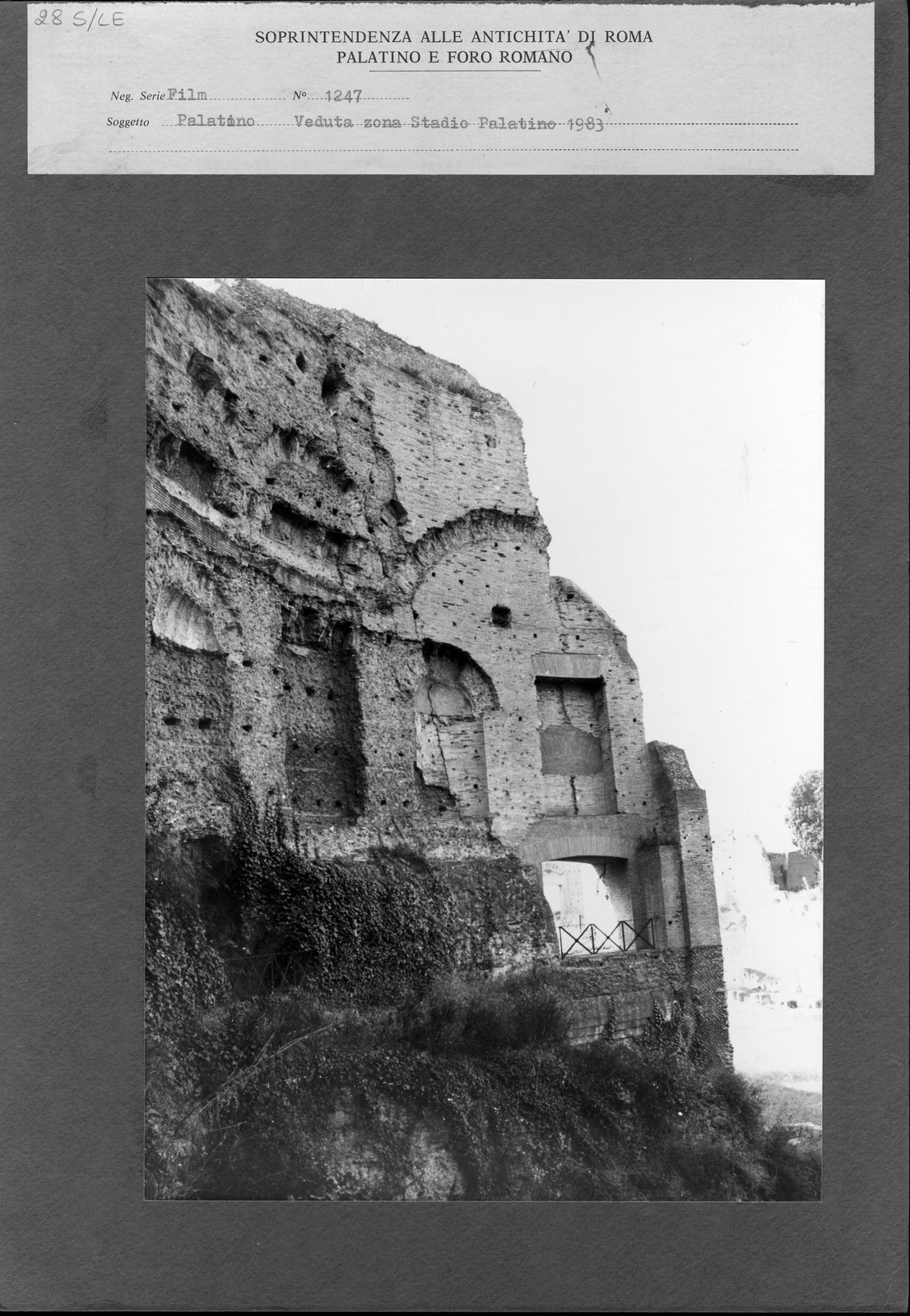 S-LE028.tif