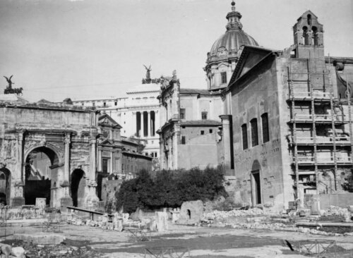  - Foro Romano. Curia, già Chiesa di Sant'Adriano. Lavori. Restauro edilizio