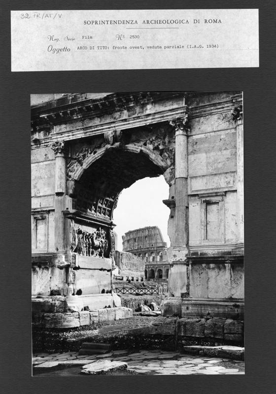 FR-AT-V 032.tif