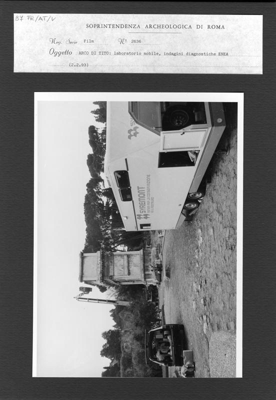 FR-AT-V 037.tif