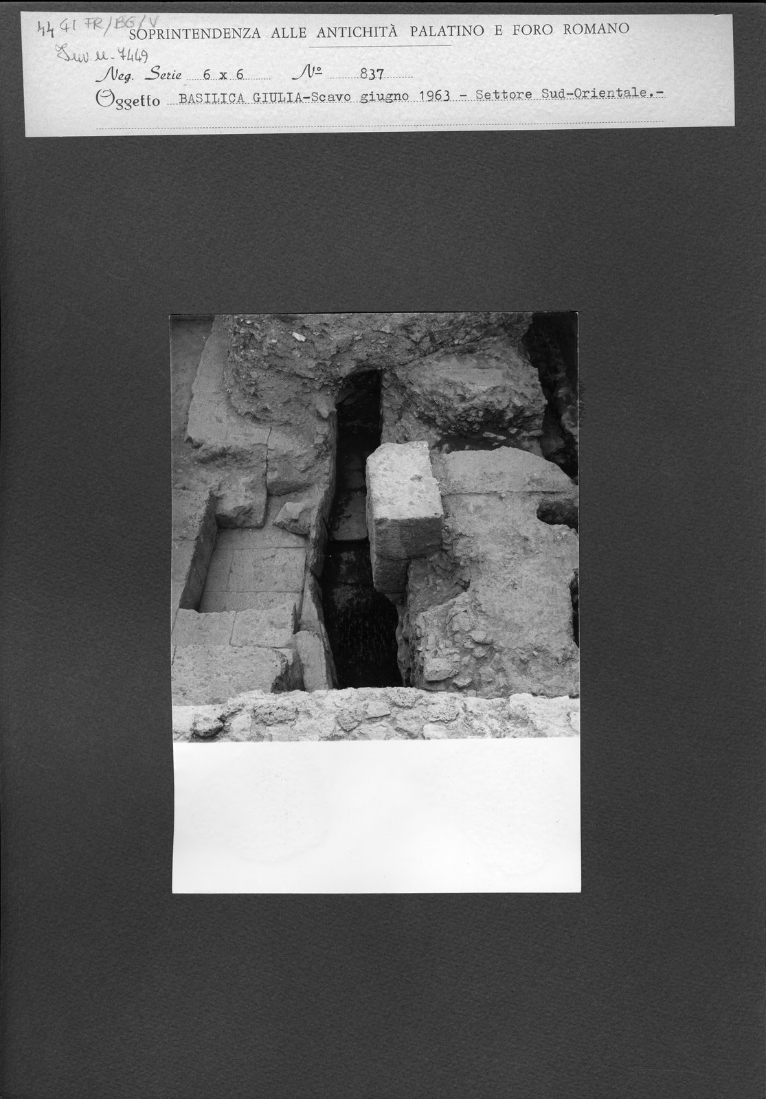 41 FR-BG-V.tif