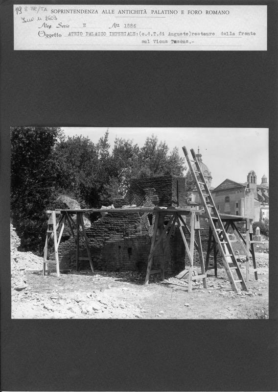 FR-TA 008.tif