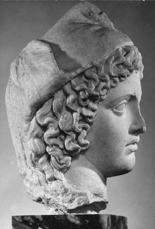 AP-SM  053-asf008125.jpg