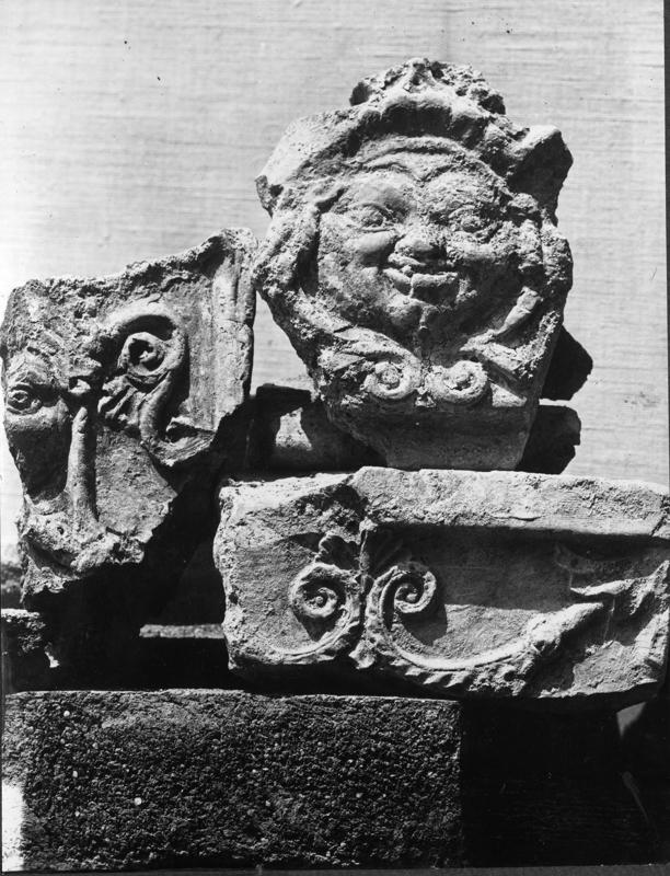 AP-AF023-asf000742.jpg
