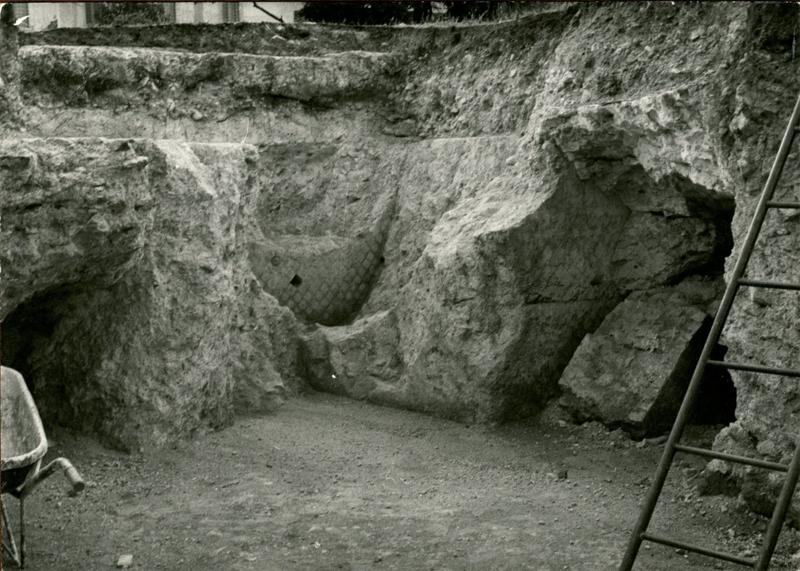 CA-CB-011-asf002323.jpg