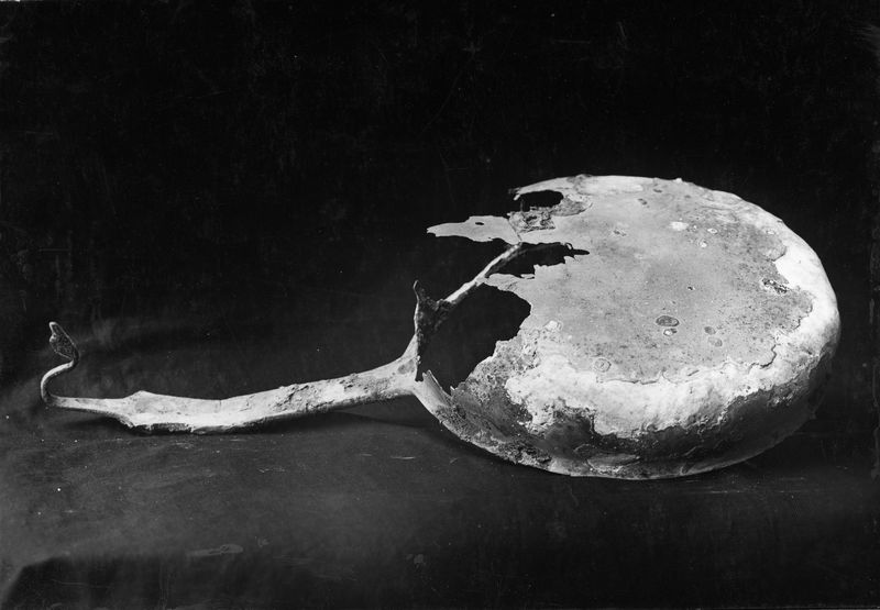 010228 - reperto - Tegame di bronzo; neg. serie F, n. 714
