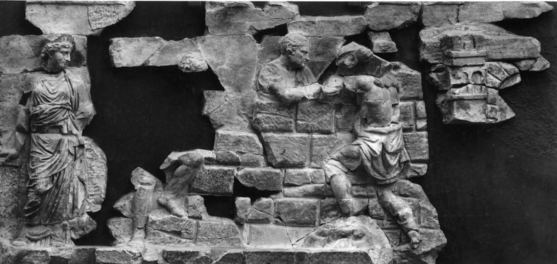 017632 - reperto - Costruzione della mura di Lavinio (?); Neg. Serie F, Nr. 2013-2301, riproduzione 6x6 17155-17156