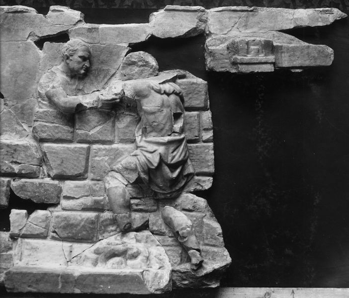 017637 - reperto - Costruzione della mura di Lavinio (?), particolare di destra; Neg. Serie 21x27, Nr. 23