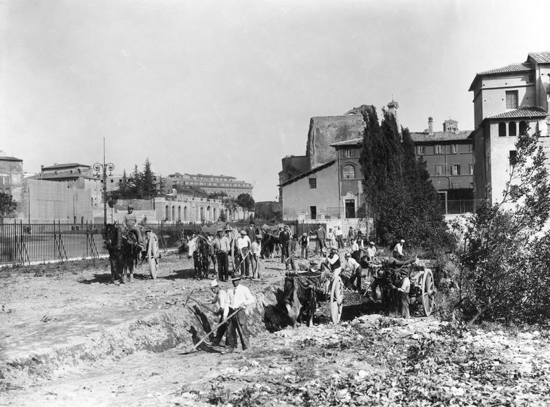 011509 - scavo archeologico - Basilica Emilia, scavi verso via dell'Impero (1932-1936-1942). Neg. serie E nÂ°1153