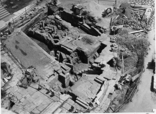  - Foro Romano. Area del Comizio-Niger Lapis. Scavi Romanelli-Squarciapino. Panoramica