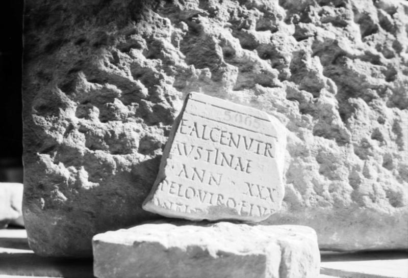 1-00001bis/ [non inventariato] - Roma - Antiquarium Forense (?)