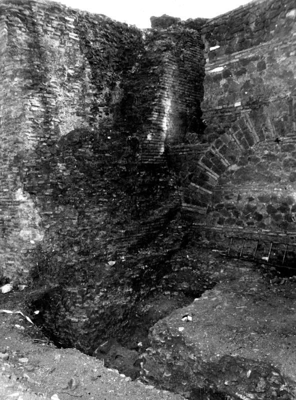 VB-LO003-asf009856.jpg