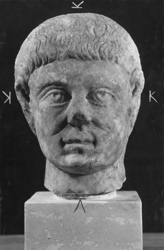 AP-SM  022-asf008084.jpg