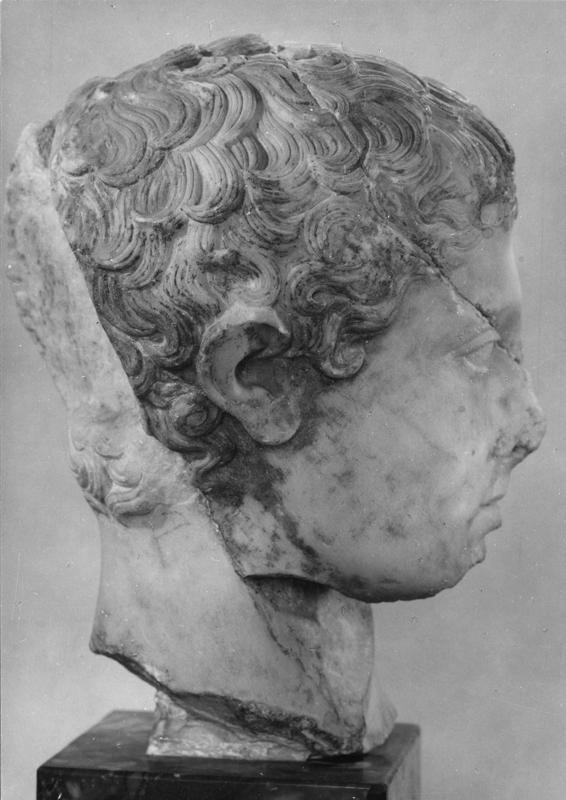 AP-SM  046-asf008114.jpg