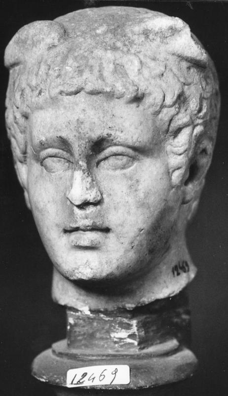 AP-SM  056-asf008131.jpg