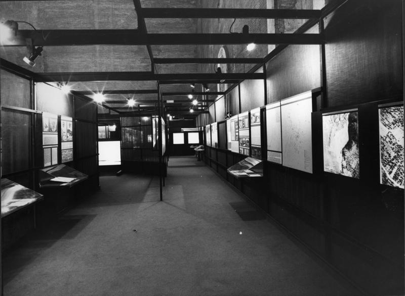 24 FR-M-asf013374.jpg