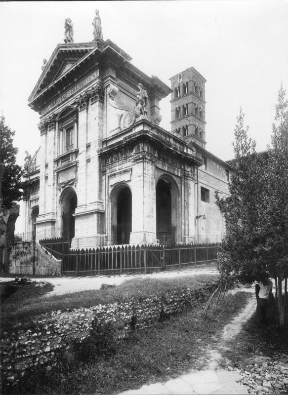 FR-REC 009-asf014438.jpg