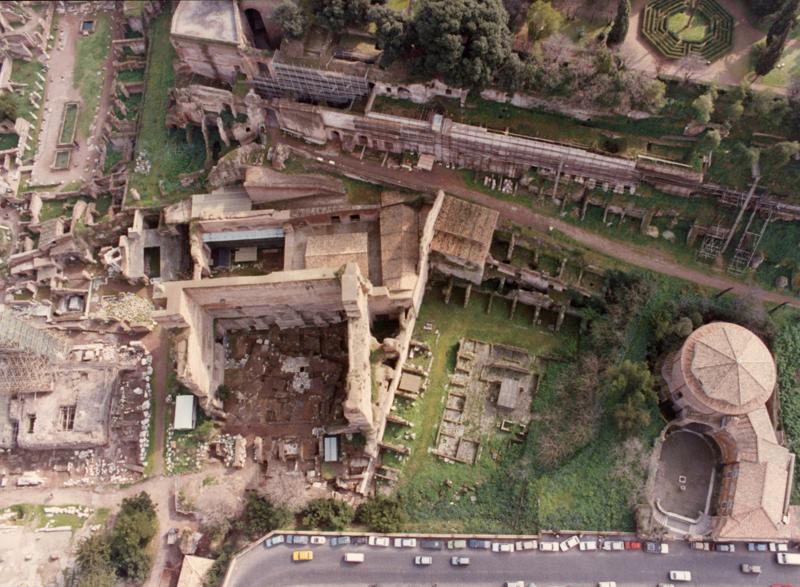 FR - VA 048-asf014723.jpg